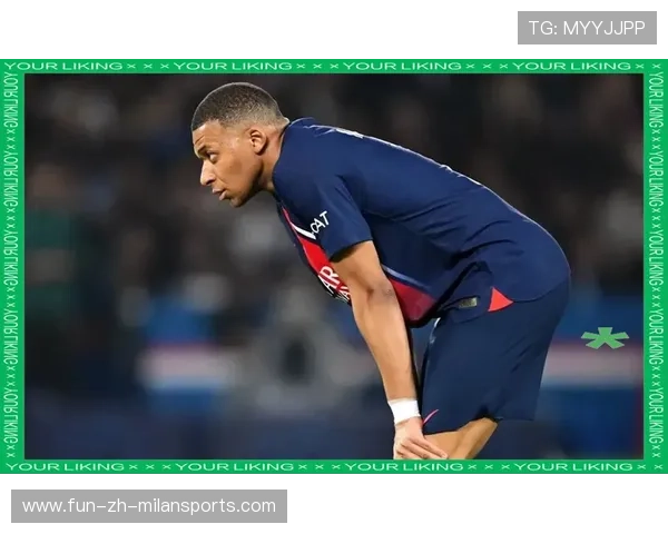 巴黎圣日耳曼禁区形成空当，姆巴佩起脚破门